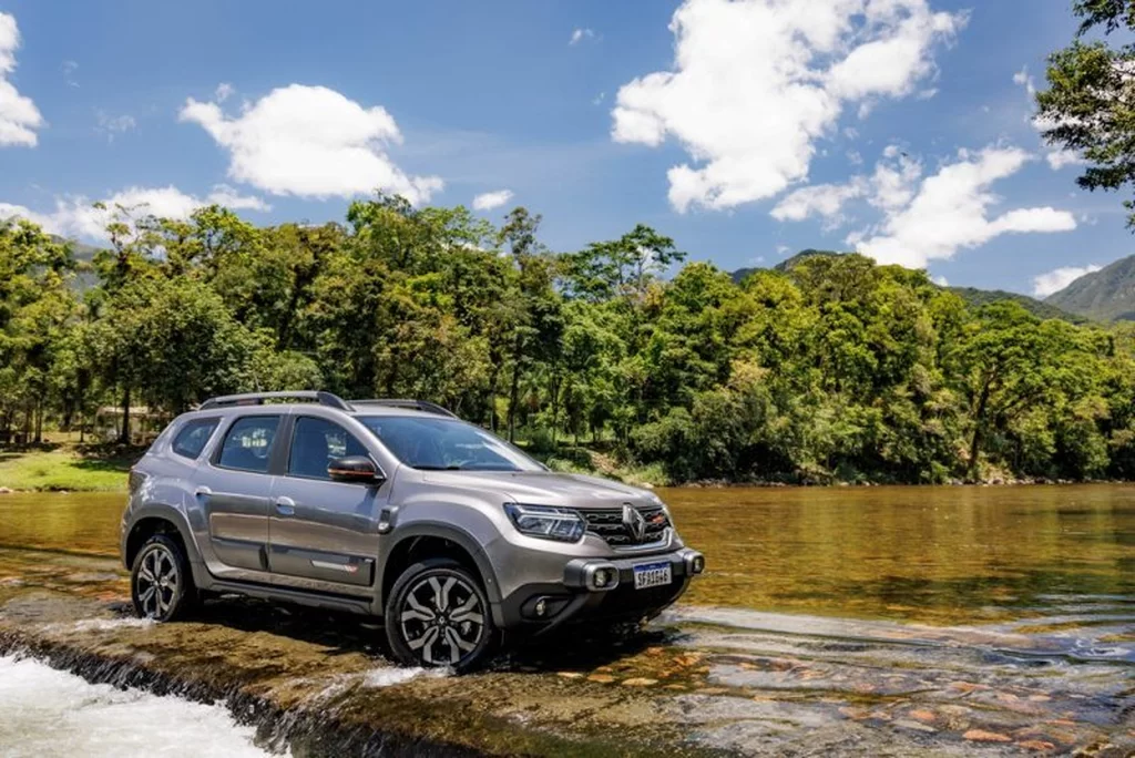 Renault Duster 2024 novo visual e avanços em segurança elevam o SUV a